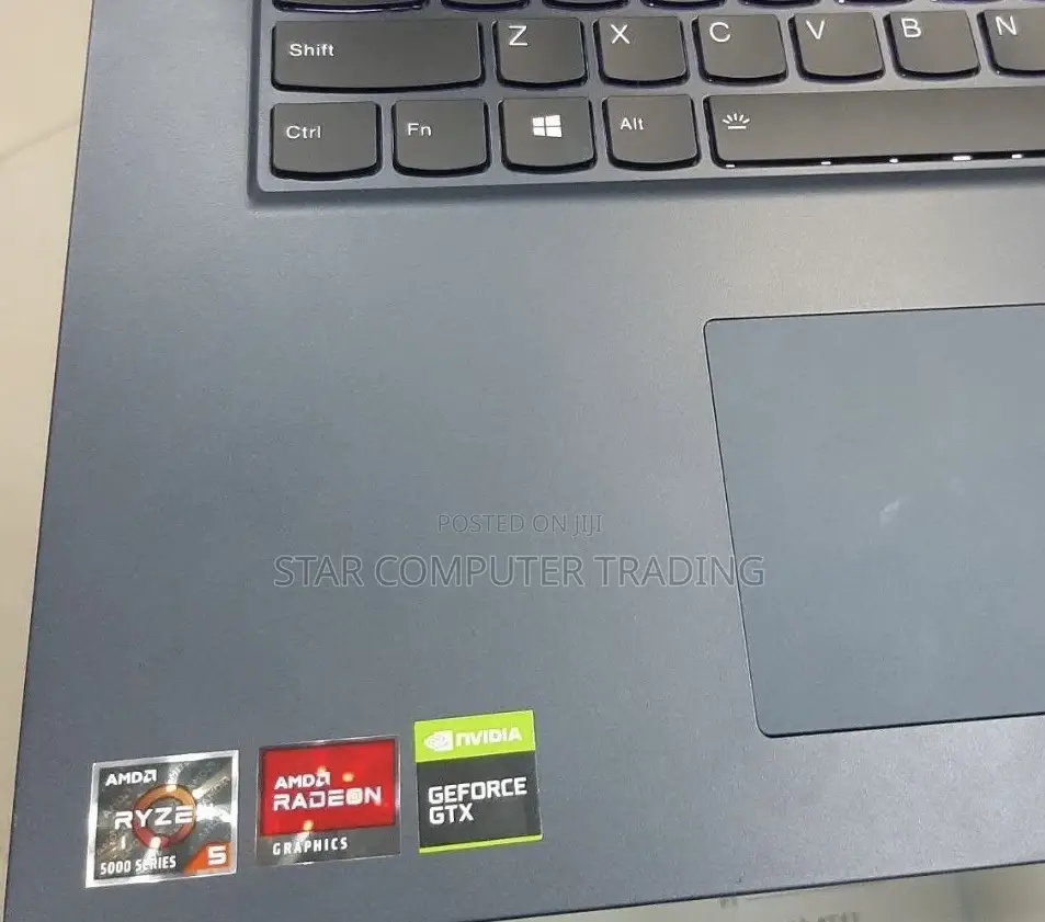 New Laptop Lenovo Legion 5 16GB AMD Ryzen 5 SSD 512GB
