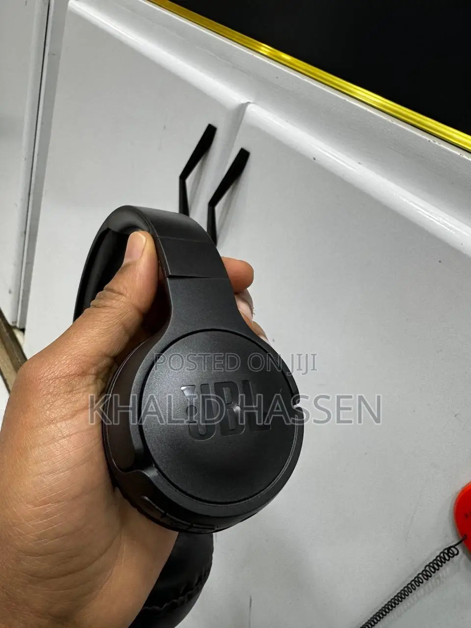 JBL Pure Bass Wireless