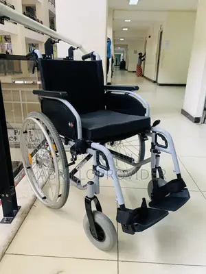 Europe Standard Wheelchair Made From Rubber Wheelchair