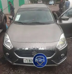 Photo - Suzuki Dzire 2020 Gray