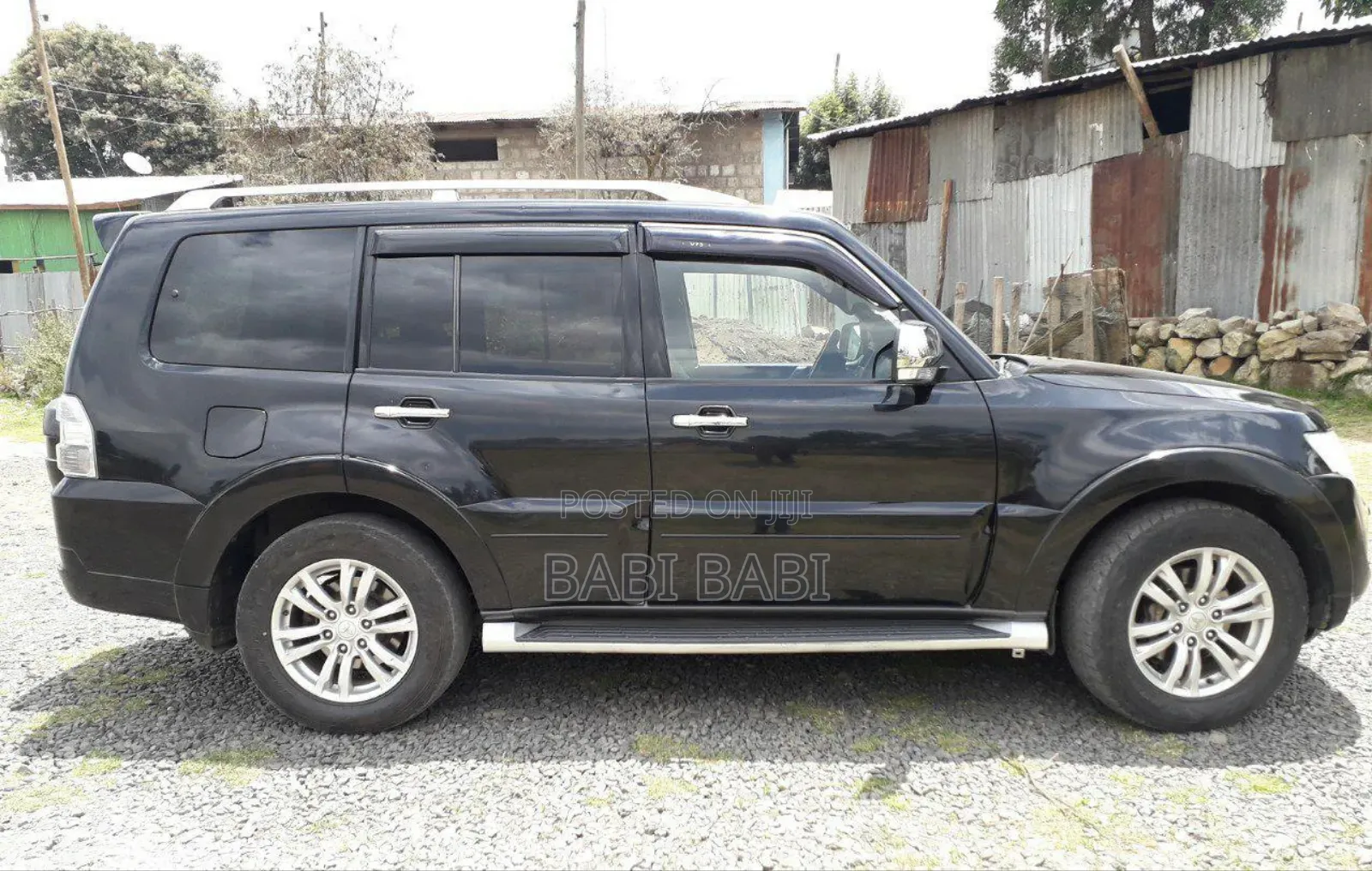 Mitsubishi Pajero 2013 Matt Black