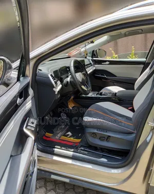 Volkswagen ID.6 2022 Gray