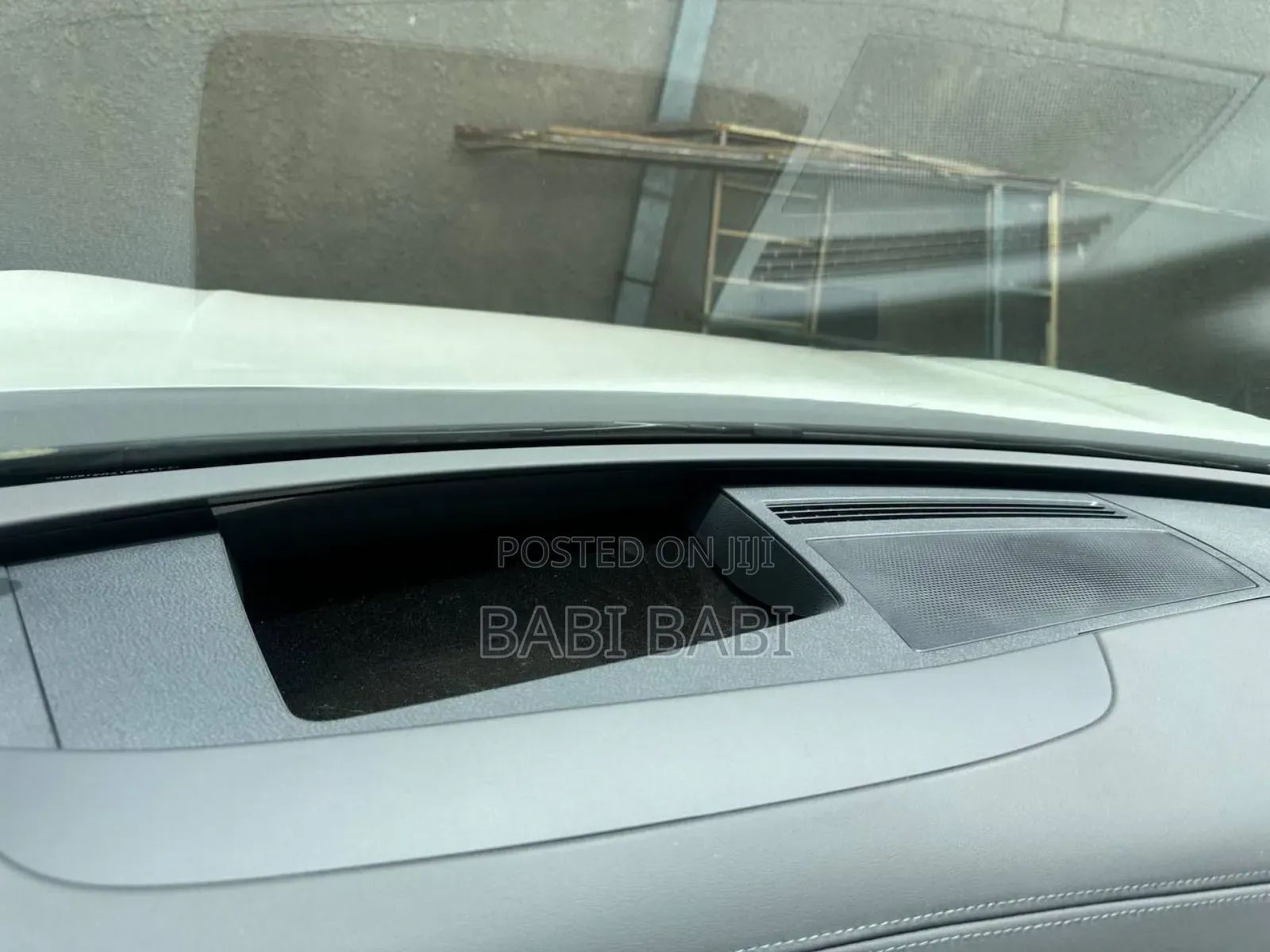 New Volkswagen ID.6 2023 White