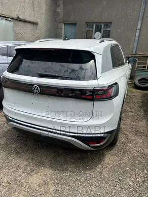 Photo - New Volkswagen ID.6 2023 White