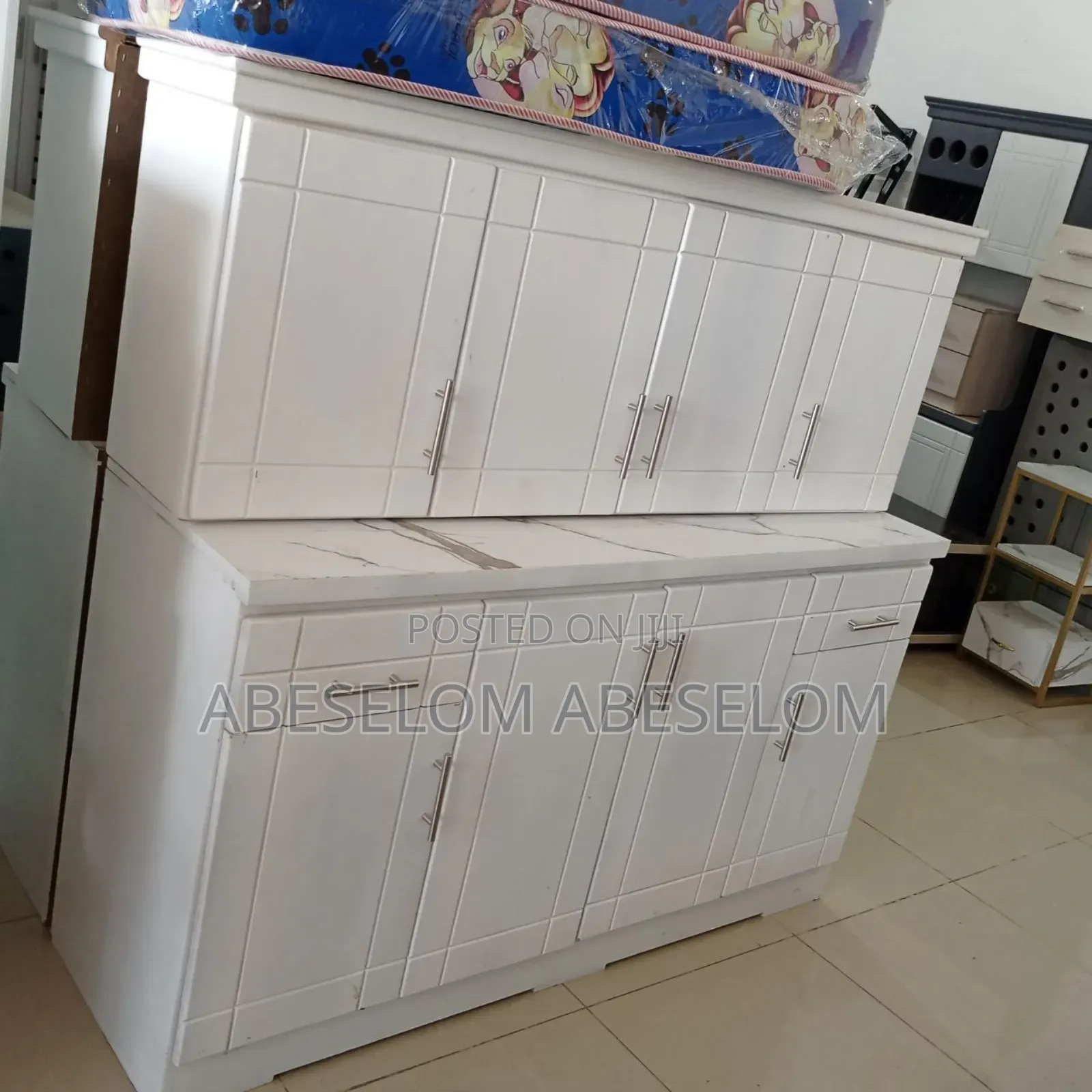 1,60 Cm ተሰቃይ ኪችን ካብኔት