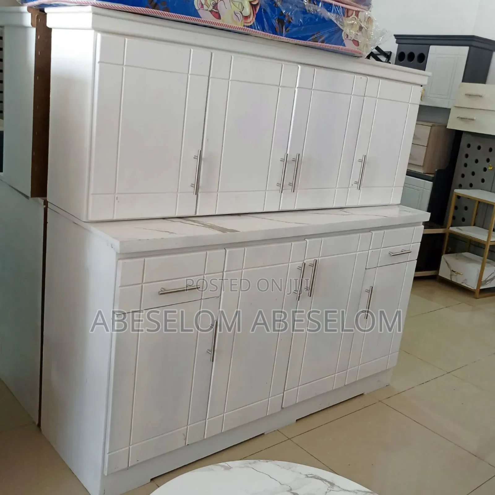 1,60 Cm ተሰቃይ ኪችን ካብኔት