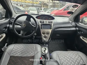 Toyota Yaris 2008 Gray