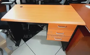 Office Table Full Imported Size 1m/70cm
