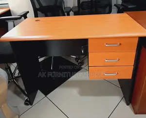 Office Table Full Imported Size 1m/70cm