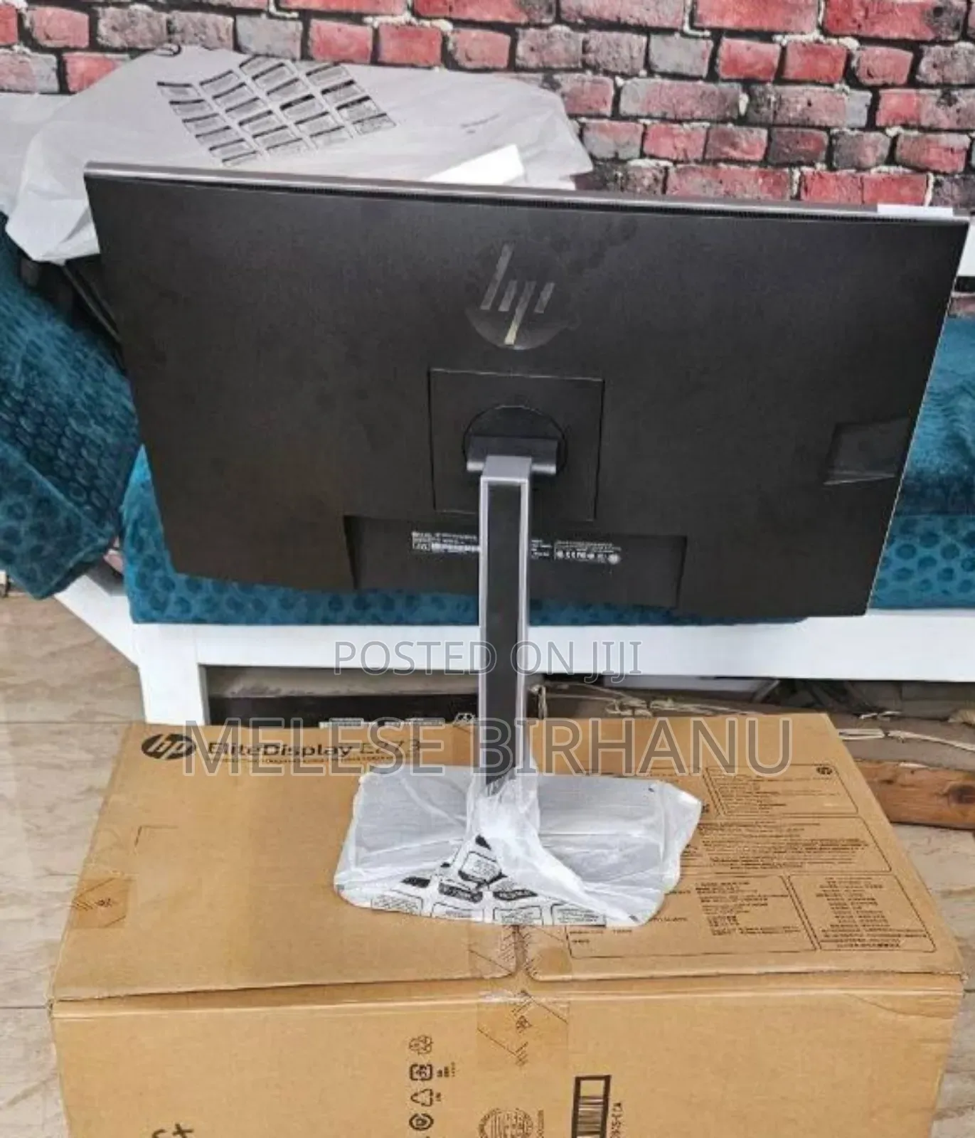 New Hp Frameless Monitor