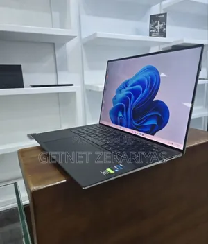 New Laptop Dell XPS 15 32GB Intel Core I7 SSD 1T