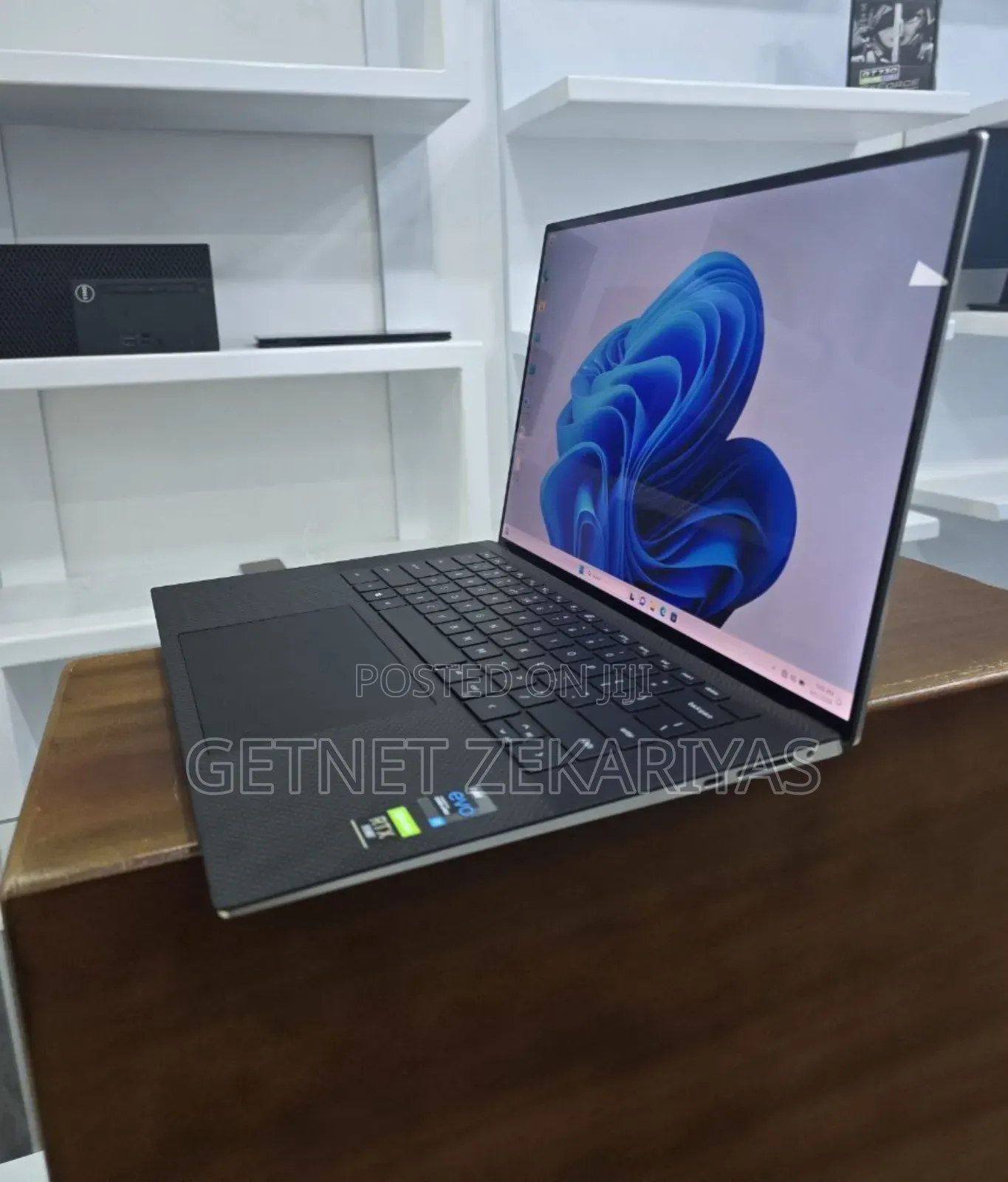 New Laptop Dell XPS 15 32GB Intel Core I7 SSD 1T