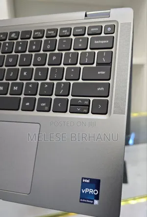 New Laptop Dell Latitude 13 3380 16GB Intel Core I5 SSD 256GB