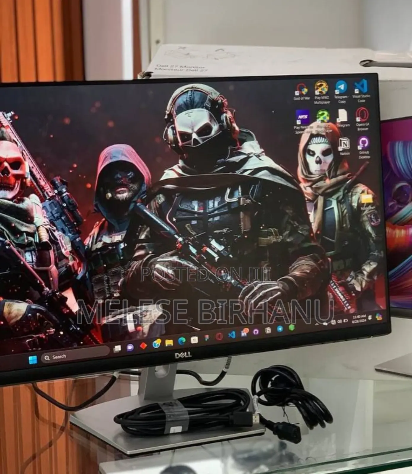 New Dell 27 Frameless Monitor