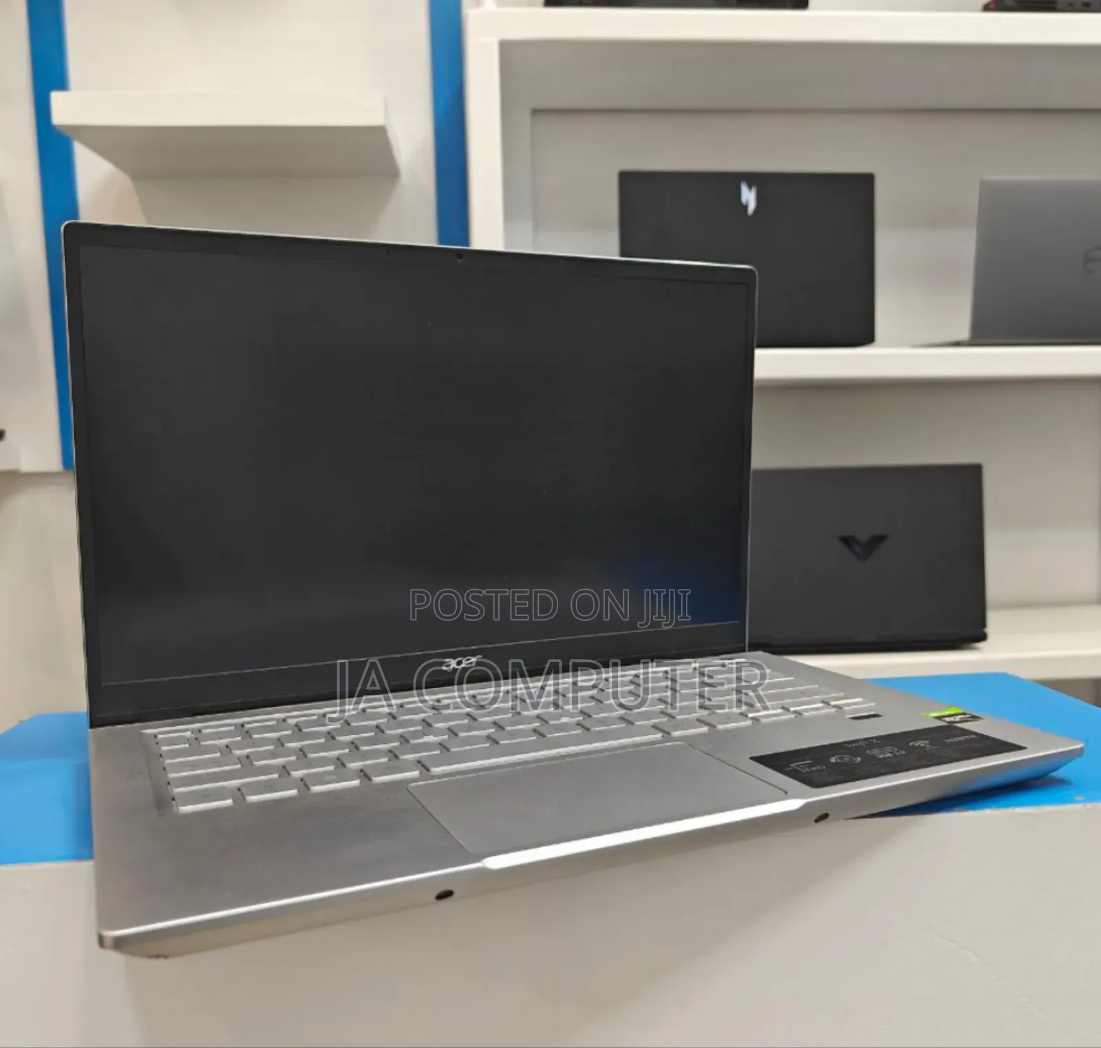 New Laptop Acer AS5755 16GB AMD Ryzen 7 SSD 512GB