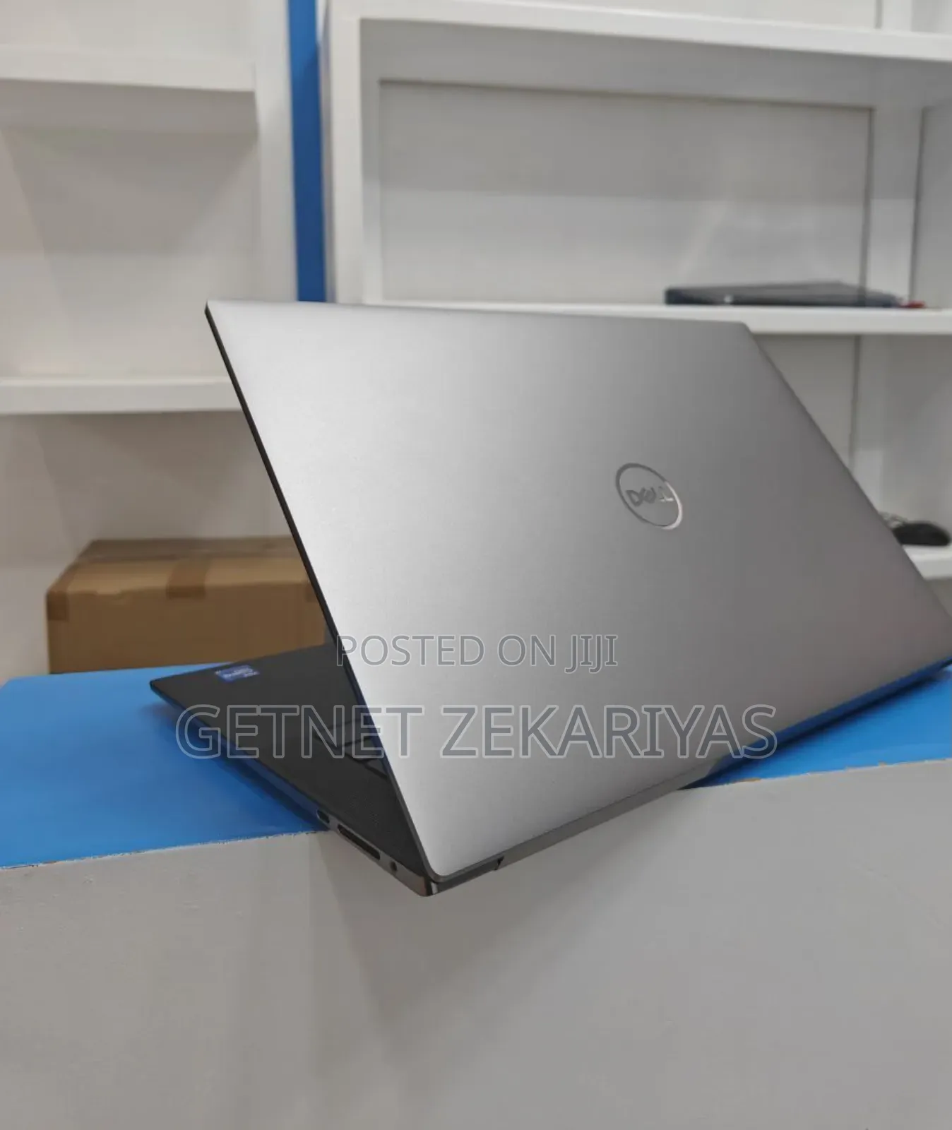 New Laptop Dell XPS 15 32GB Intel Core I7 SSD 512GB