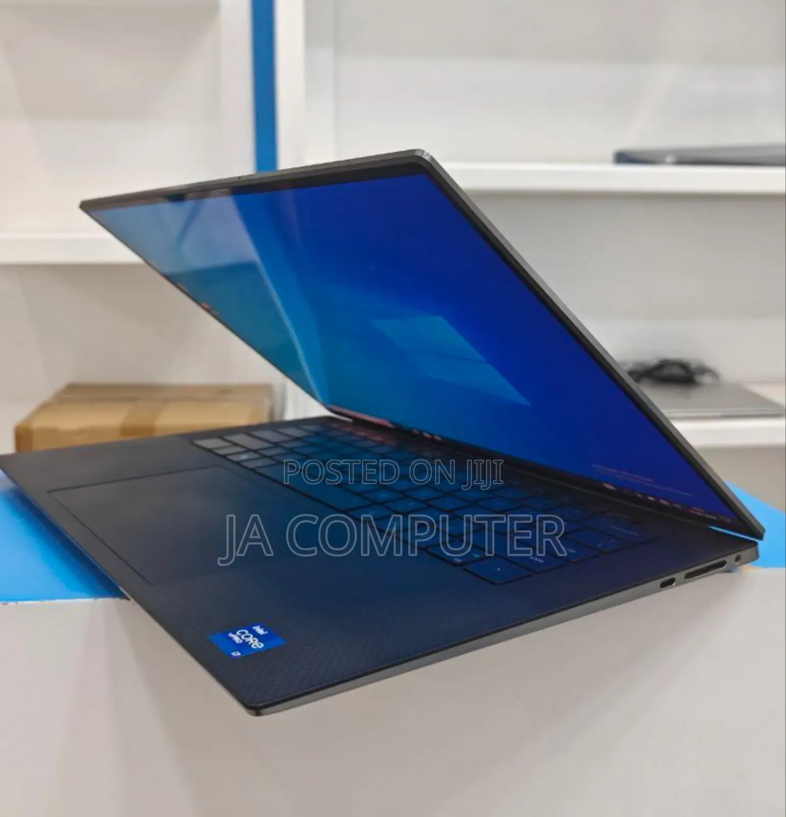 New Laptop Dell XPS 15 32GB Intel Core I7 SSD 512GB