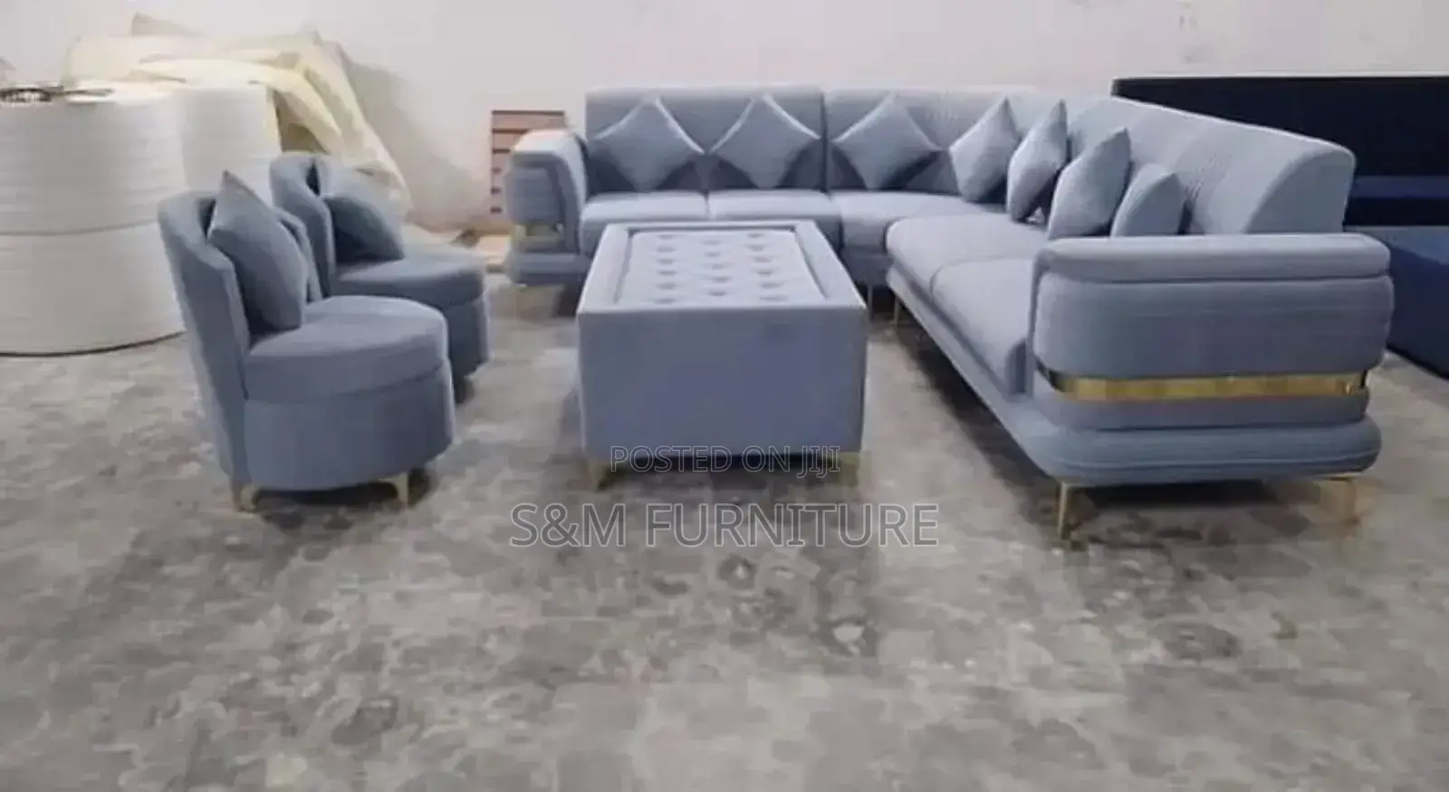 Cool L Shape Sofa Design With Aluminium Legs