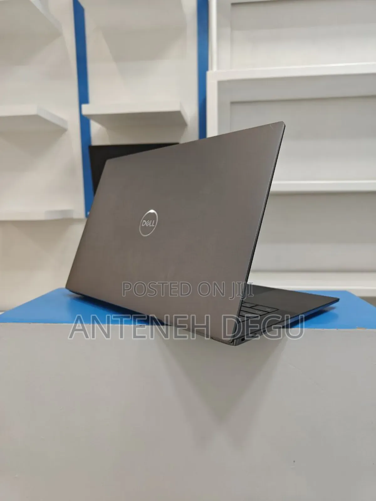 New Laptop Dell XPS 15 32GB Intel Core I7 SSD 512GB