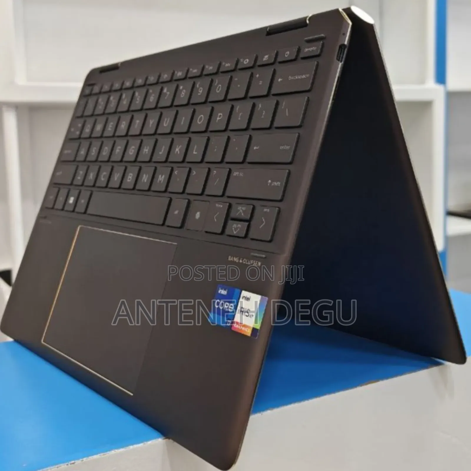 New Laptop HP Spectre X360 13 16GB Intel Core I7 SSD 512GB