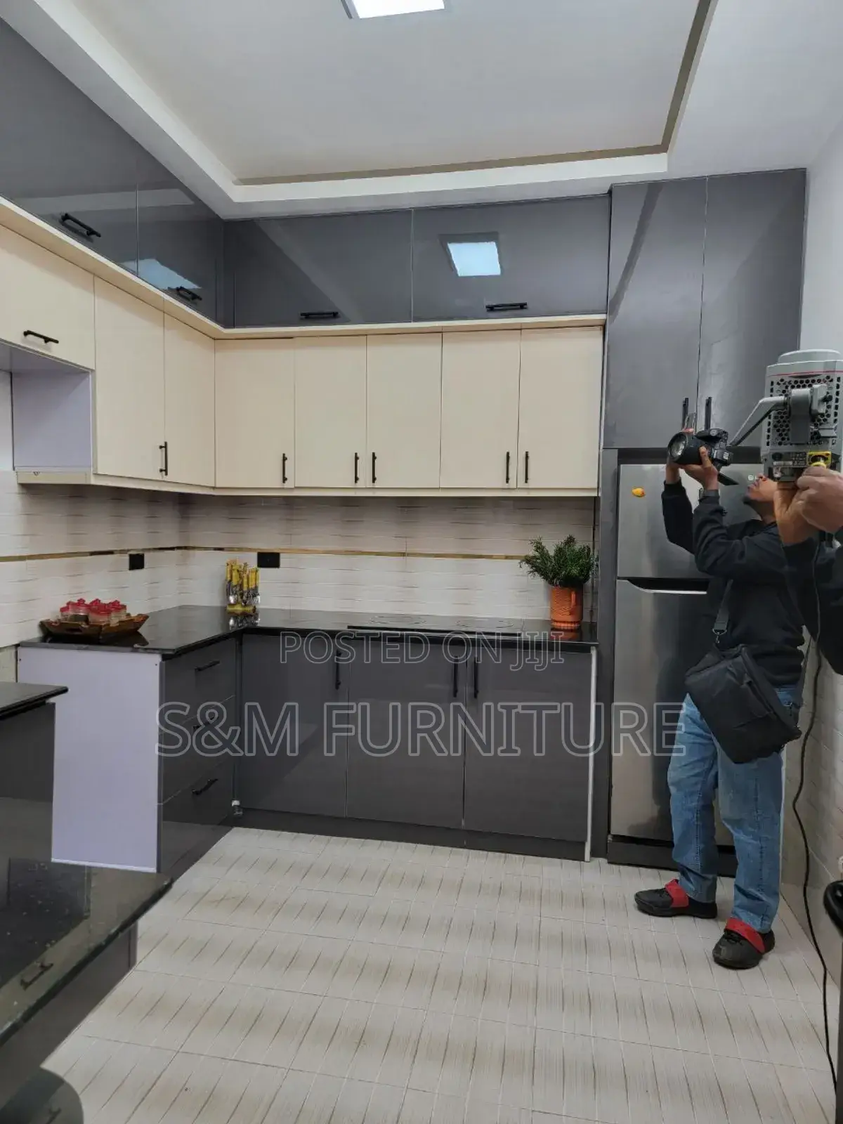 Laminated Kitchen Cabinet Per Meter Square