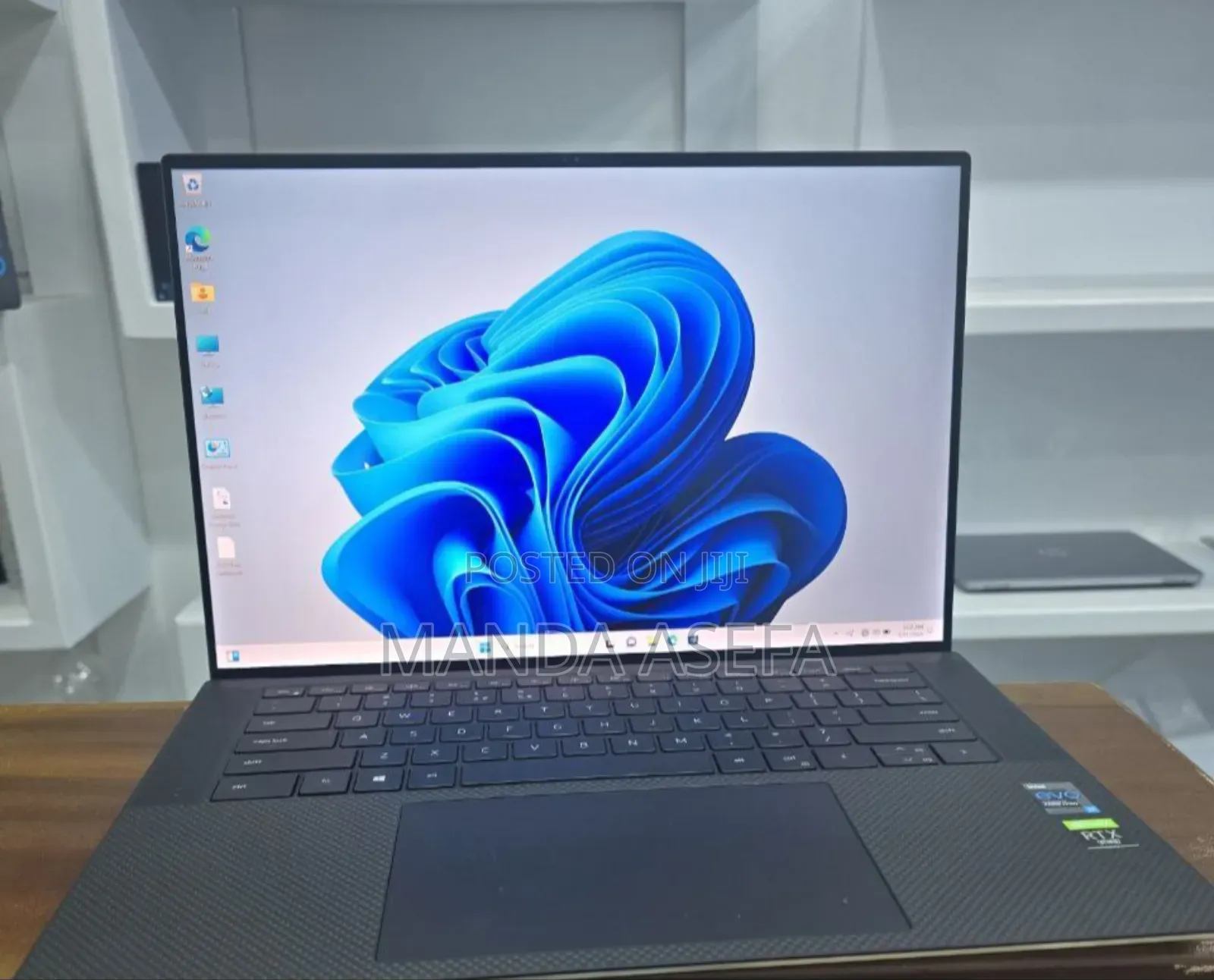 New Laptop Dell XPS 15 32GB Intel Core I7 SSD 1T