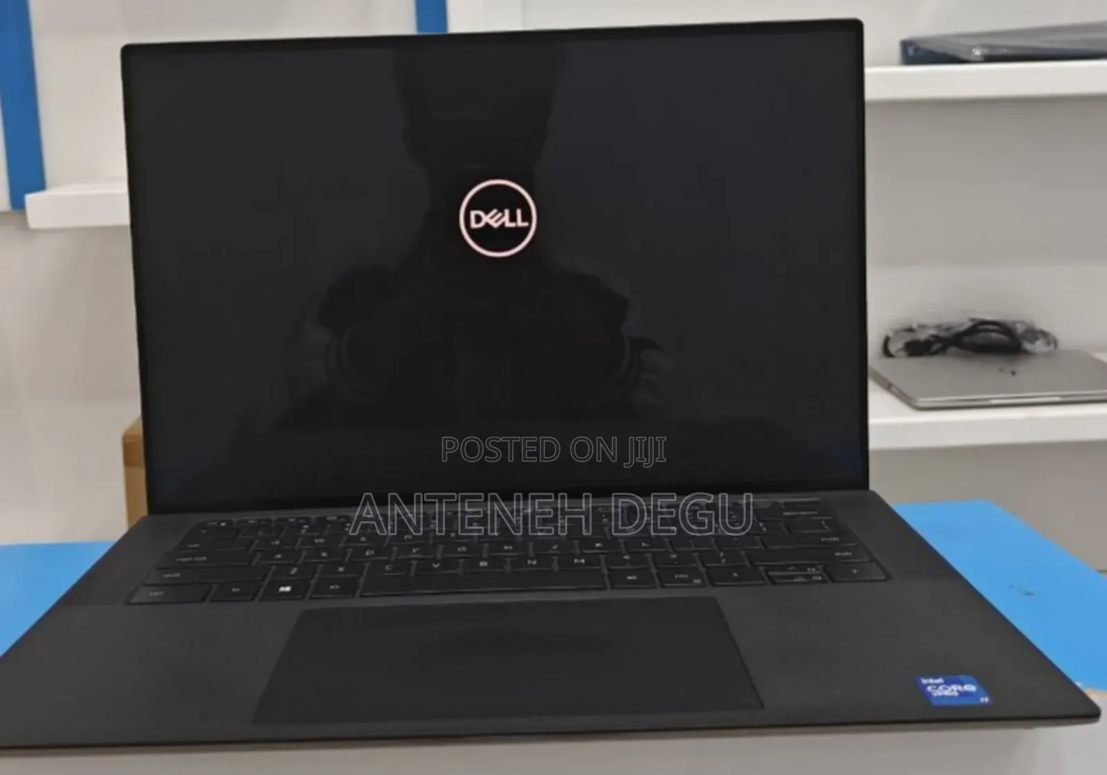 New Laptop Dell XPS 15 32GB Intel Core I7 SSD 512GB