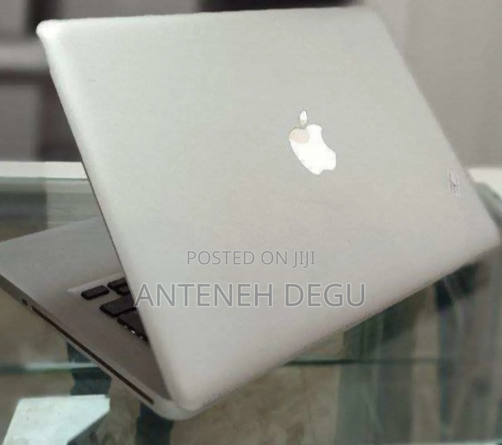 Laptop Apple MacBook 2010 8GB Intel Core I5 SSD 256GB