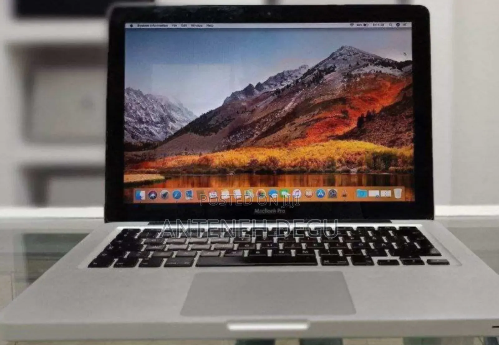 Laptop Apple MacBook 2010 8GB Intel Core I5 SSD 256GB