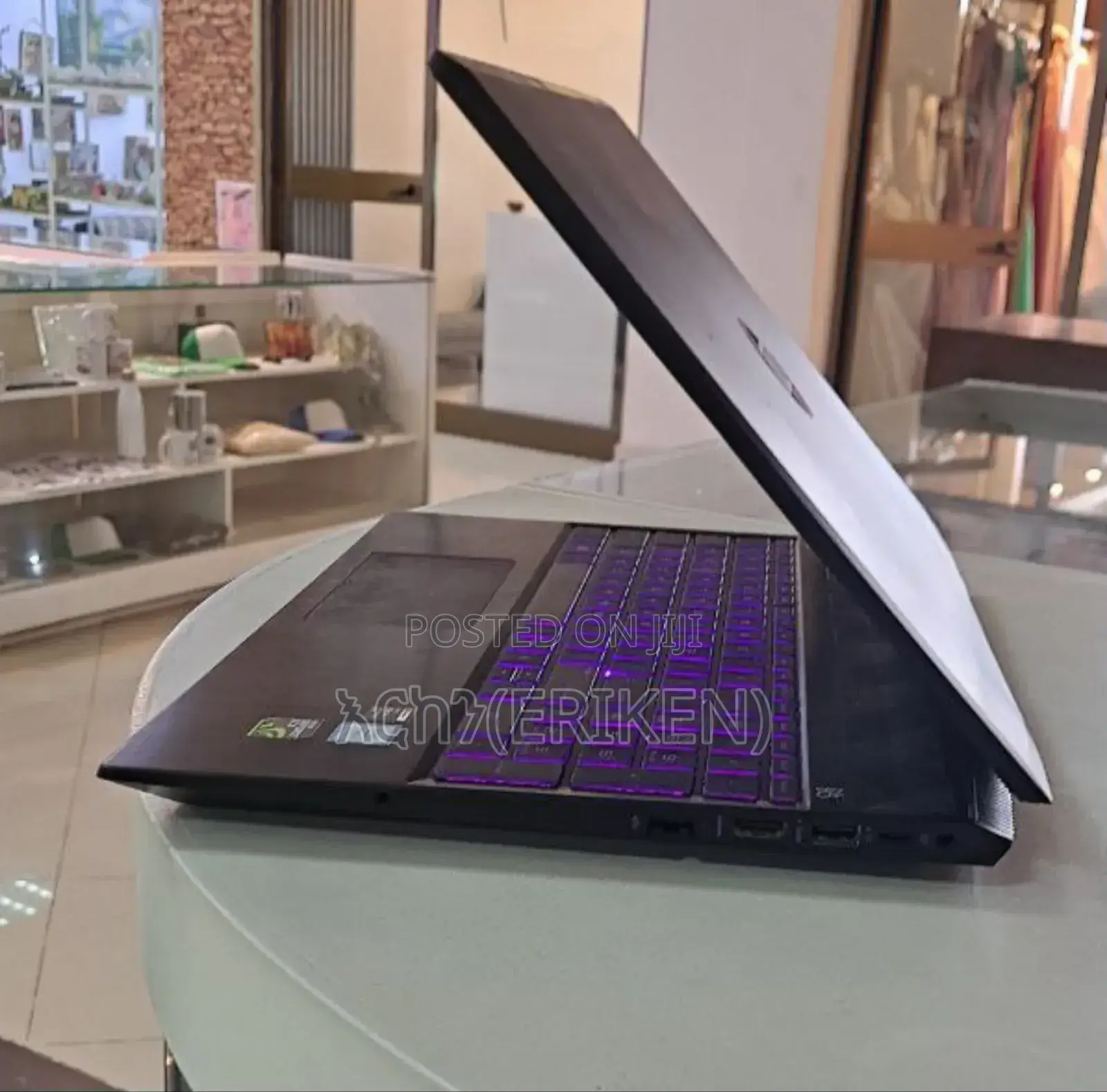 New Laptop HP Pavilion 15 8GB Intel Core I5 HDD+SSD 1T