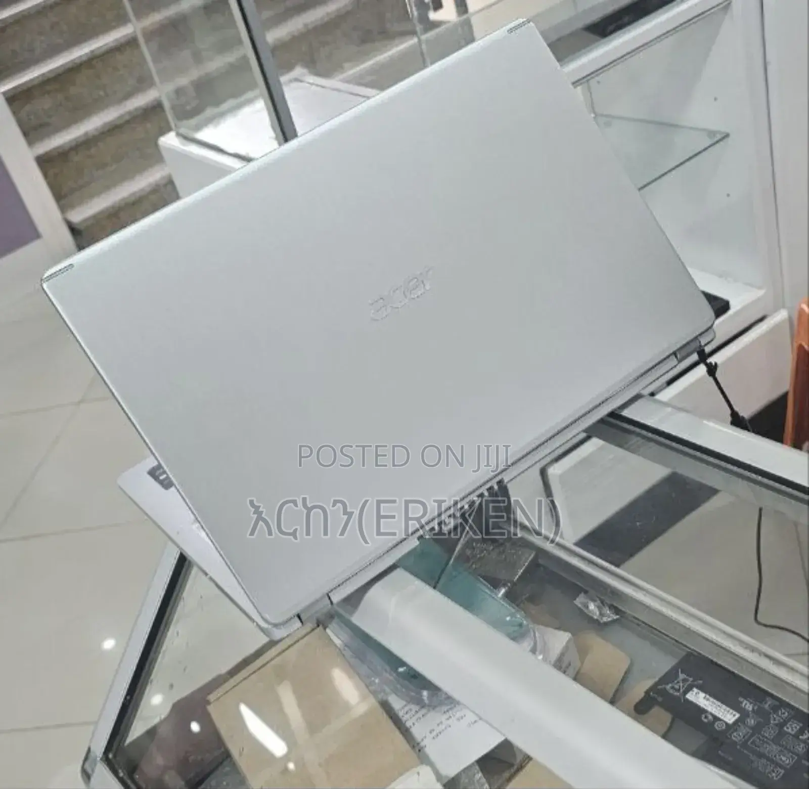 New Laptop Acer Aspire 3 8GB AMD Ryzen 3 SSD 256GB