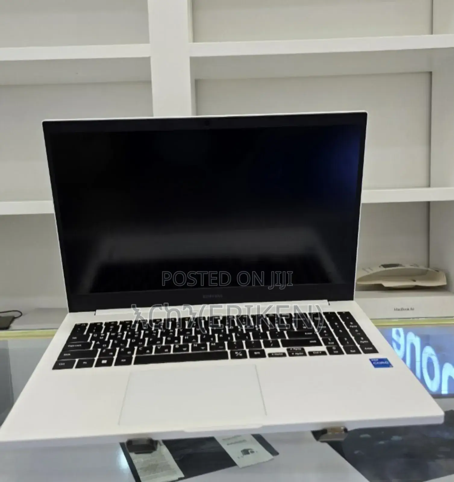 New Laptop Samsung Galaxy Book 2 8GB Intel Core I5 HDD+SSD 256GB