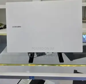 New Laptop Samsung Galaxy Book 2 8GB Intel Core I5 HDD+SSD 256GB