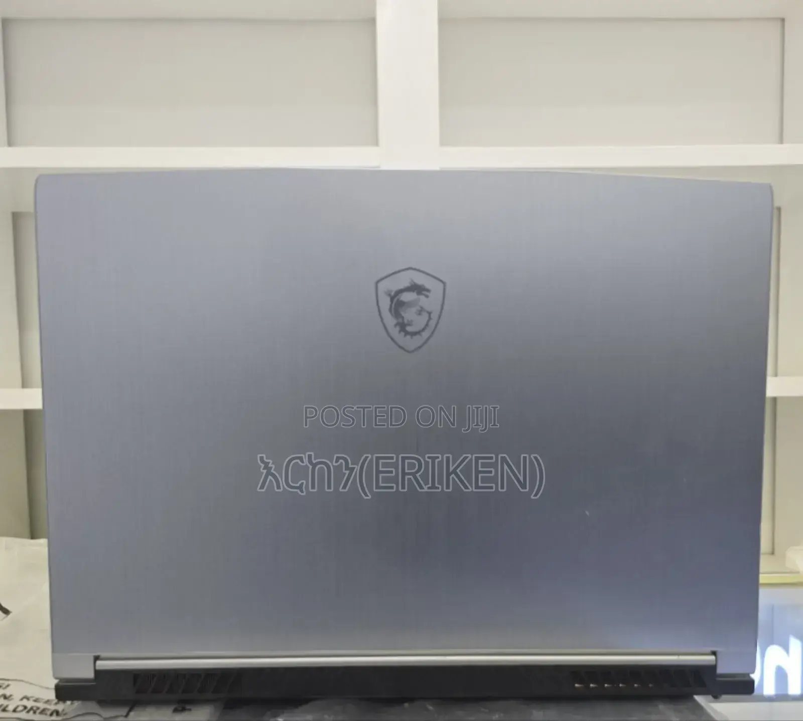 New Laptop MSI Creator 17 B11ue-224 16GB Intel Core I7 SSD 512GB