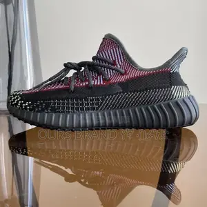 Photo - Adidas Yezzy 350 High Master Quality Luxury Sneakers Shoes