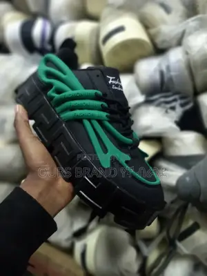 Photo - Versace Fashion High Master Quality Luxury Sneakers Shoes