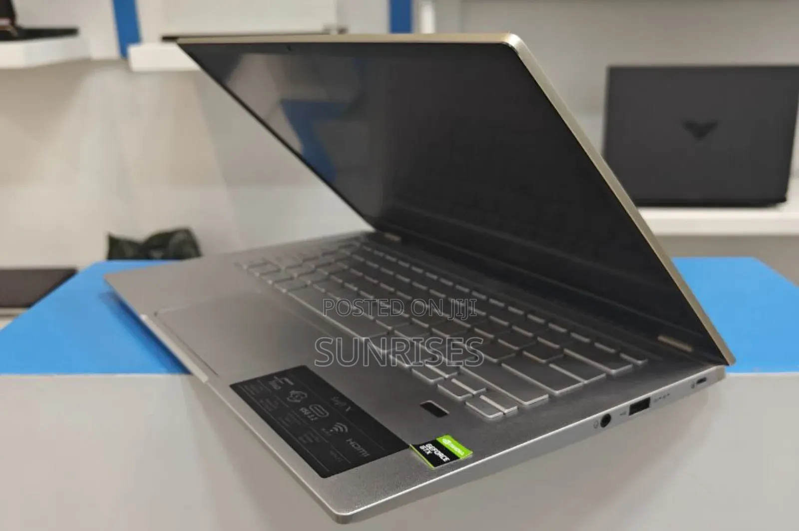 New Laptop Asus VivoBook 15 X505BA 16GB AMD Ryzen 7 SSD 512GB