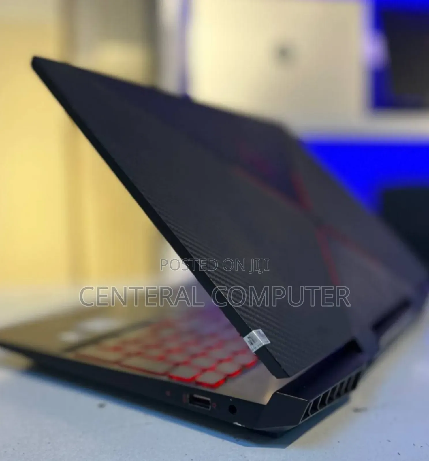 New Laptop HP Omen 15-Ce0xx 16GB Intel Core I7 SSD 512GB