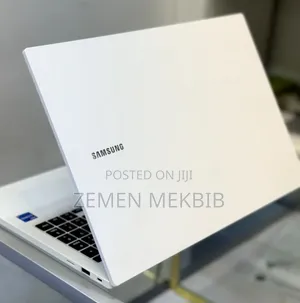 Photo - New Laptop Samsung 8GB Intel Core I5 HDD+SSD 1.5T