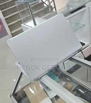 New Laptop Acer Aspire 3 8GB AMD Ryzen 3 SSD 256GB