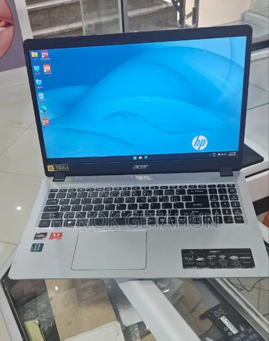 New Laptop Acer Aspire 3 8GB AMD Ryzen 3 SSD 256GB