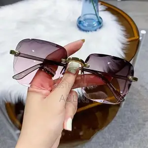 Photo - Rimless Women Sunglasses