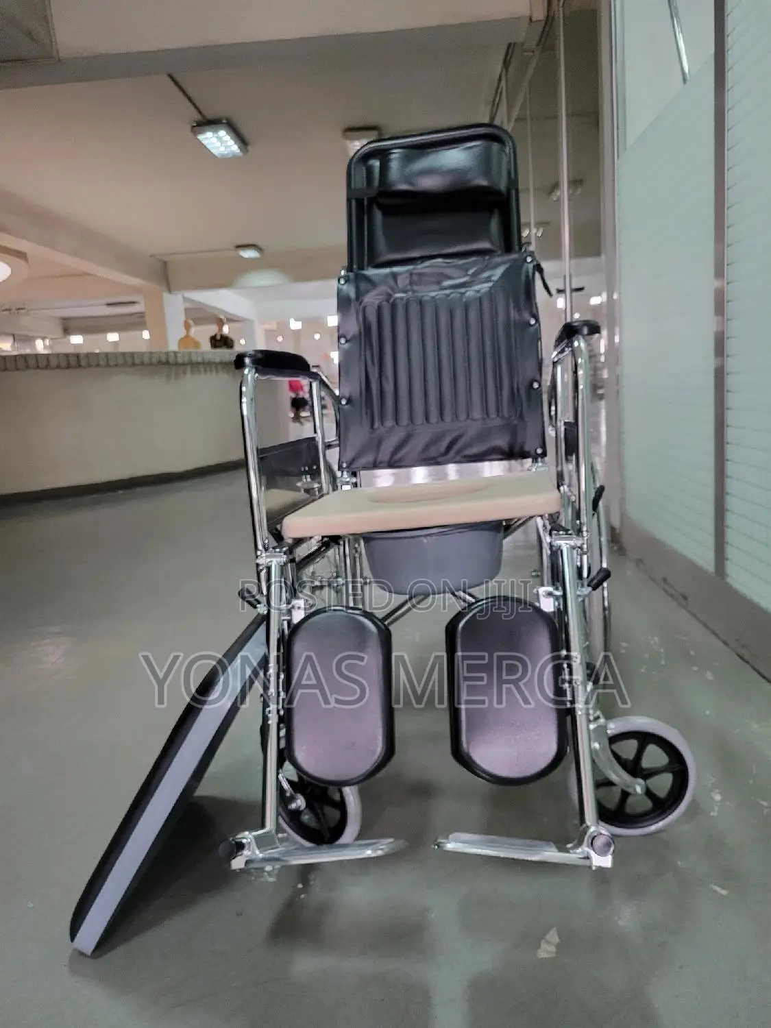 Wheelchair With Load Capacity:150kg,Hassle-Free for Anyone