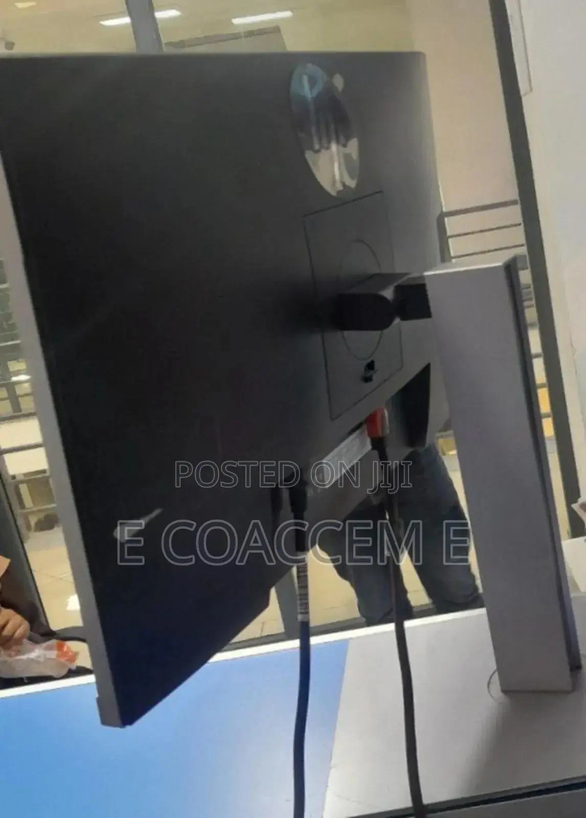 Frame Less Monitor 24 Inch Brand : HP !!