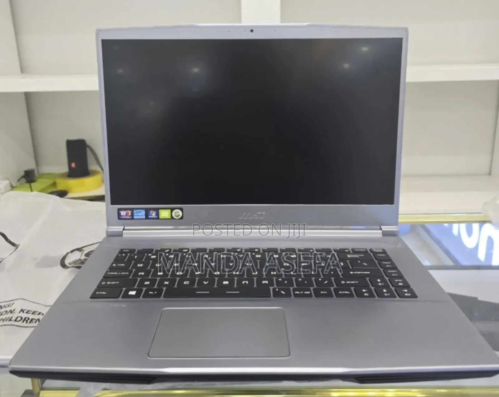 New Laptop MSI 16GB Intel Core I7 SSD 512GB