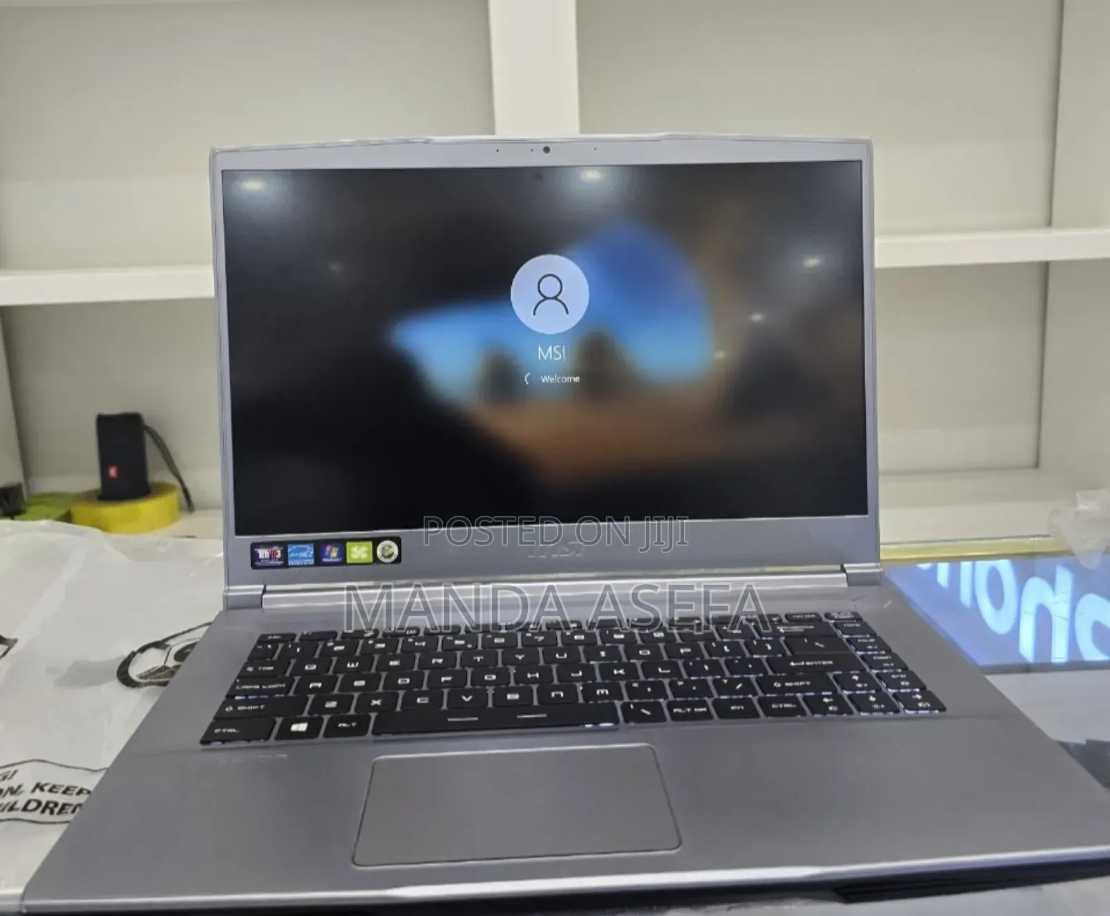 New Laptop MSI 16GB Intel Core I7 SSD 512GB