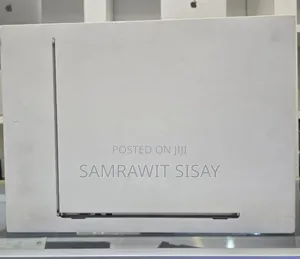 Photo - New Laptop Apple MacBook Air 8GB Apple M3 SSD 256GB