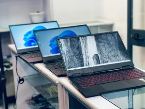 Photo - New Laptop HP Omen 16 16GB Intel Core I7 SSD 1T