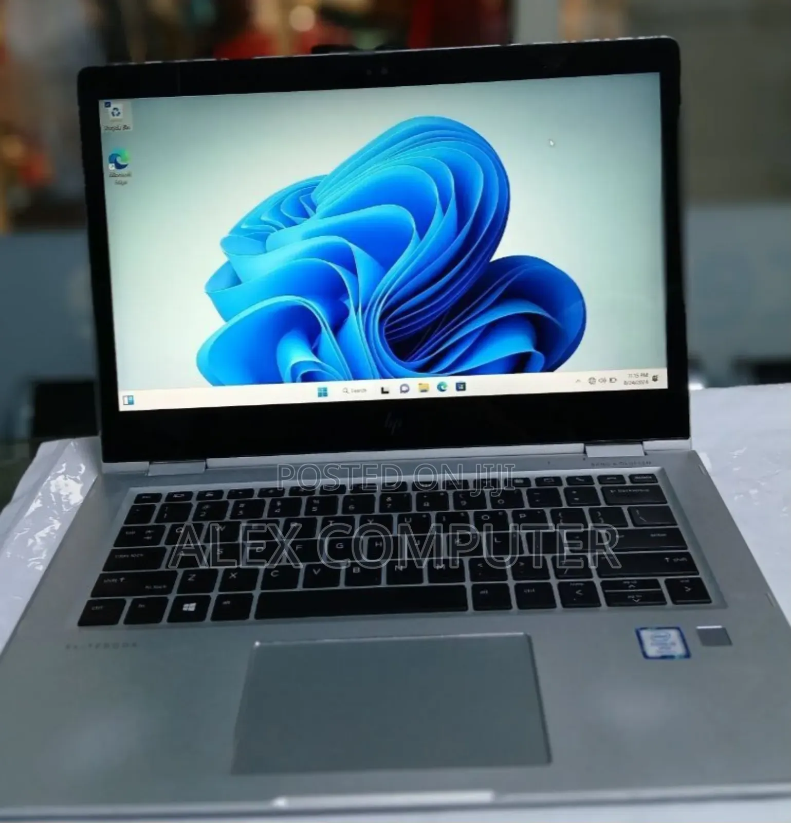 New Laptop HP EliteBook X360 1030 G2 8GB Intel Core I5 SSD 512GB