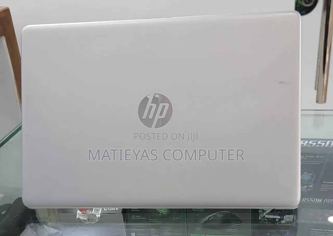 New Laptop HP Stream Notebook 8GB Intel Core I5 SSD 256GB